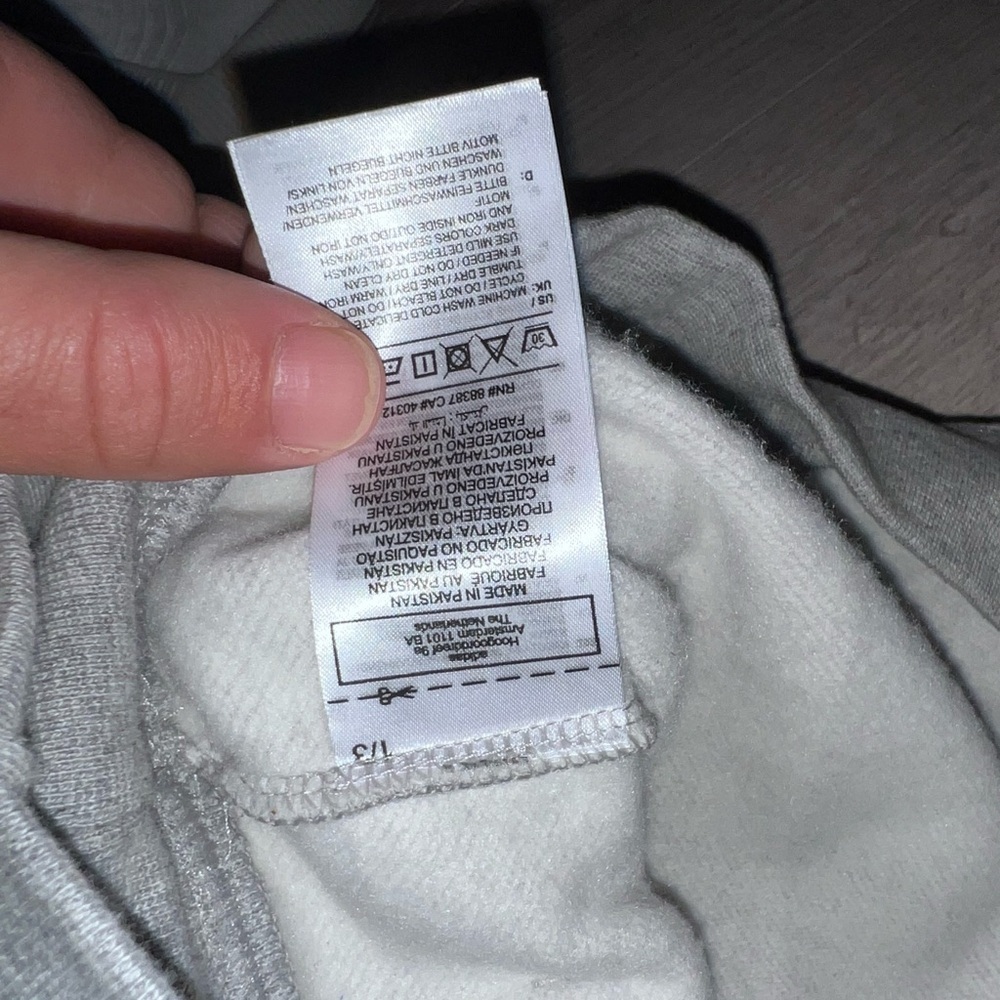 Adidas Hoodie Brand new with Tags - Picture 4 of 4
